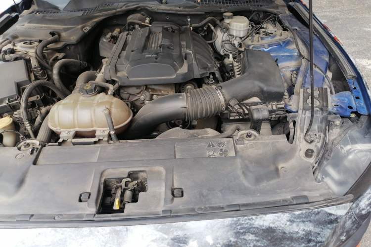 Used Ford Mustang  Engine Bay Left