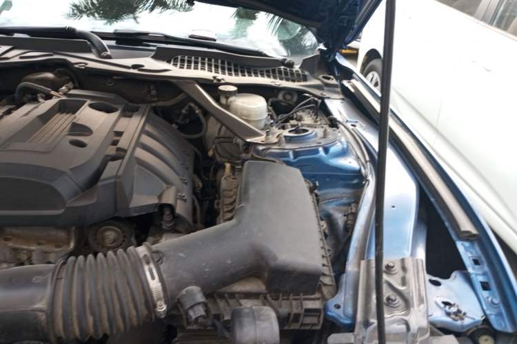Used Ford Mustang 2018 2.3L EcoBoost Engine Bay Left
