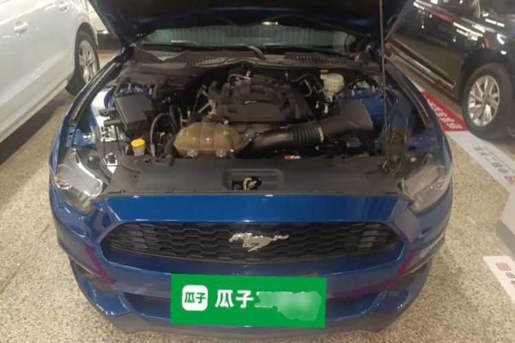 Used Ford Mustang  Engine Bay
