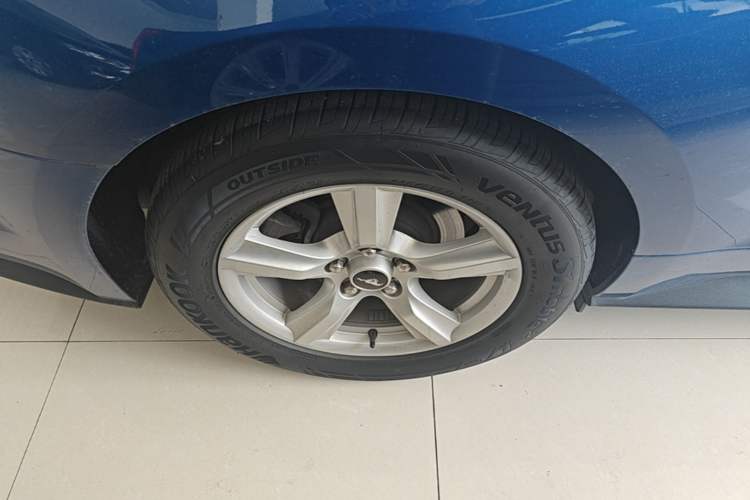 Used Ford Mustang 2018 2.3T Automatic Hardtop Standard Trim U.S. Specification Exterior 5