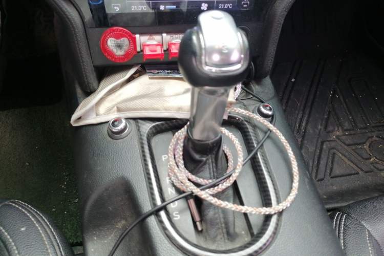 Used Ford Mustang  Gear Lever