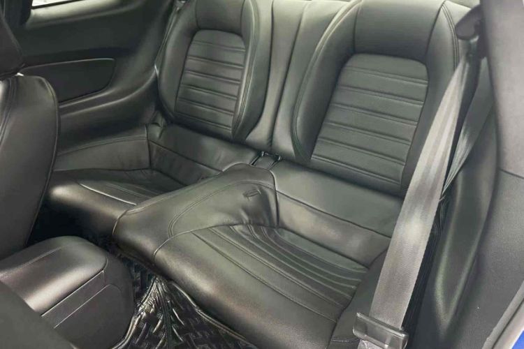 Used Ford Mustang 2018 2.3T Automatic Hardtop Standard Trim U.S. Specification Interior 7