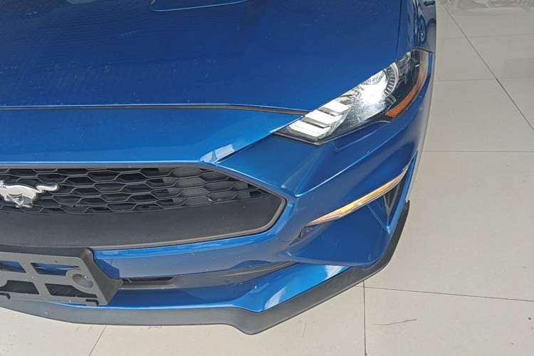 Used Ford Mustang 2018 2.3T Automatic Hardtop Standard Trim U.S. Specification Left Front Headlight