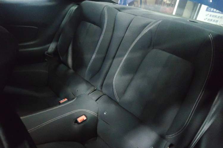 Used Ford Mustang 2018 2.3T Automatic Hardtop Standard Trim U.S. Specification Left Rear Seat