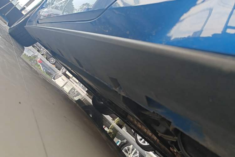 Used Ford Mustang 2018 2.3T Automatic Hardtop Standard Trim U.S. Specification Left Side Sill