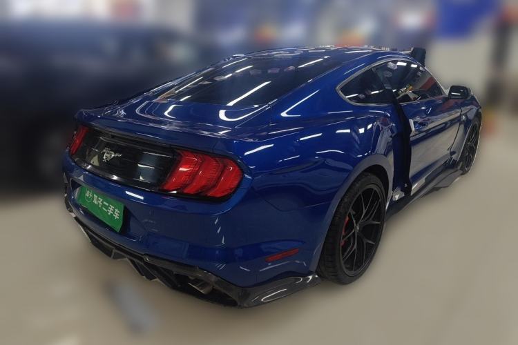Used Ford Mustang 2018 2.3T Automatic Hardtop Standard Trim U.S. Specification Rear Right 45 Deg