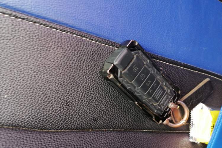 Used Ford Mustang  Vehicle Key