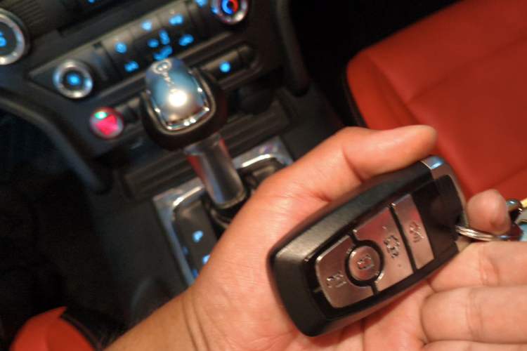 Used Ford Mustang  Vehicle Key