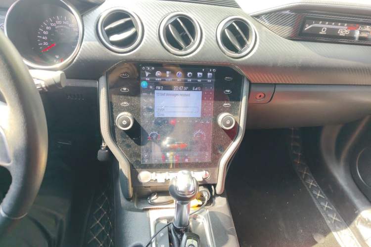 Used Ford Mustang  Audio And AC Panel