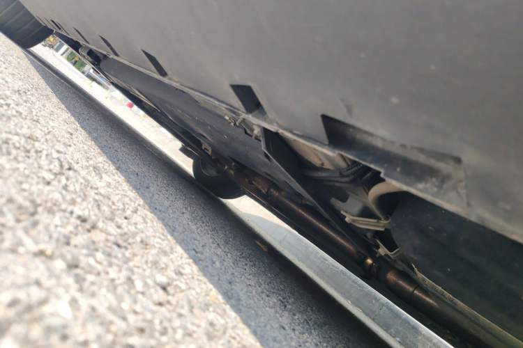 Used Ford Mustang  Chassis Rear Left