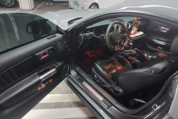 Used Ford Mustang 2018 2.3L EcoBoost Driver Seat
