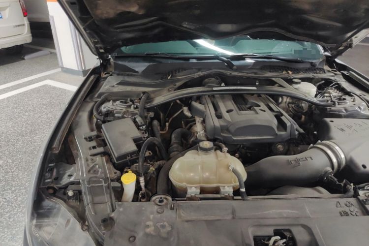 Used Ford Mustang 2018 2.3L EcoBoost Engine Bay Right