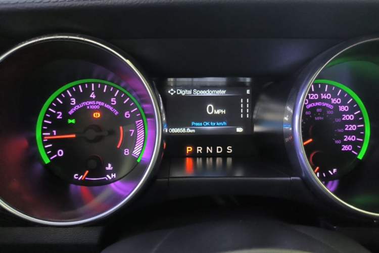 Used Ford Mustang 2018 2.3T Automatic Hardtop Standard Trim U.S. Specification Instrument Cluster