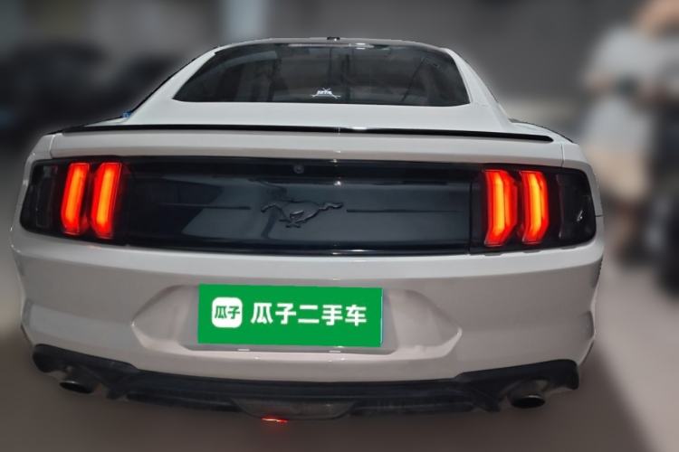 Used Ford Mustang  Rear