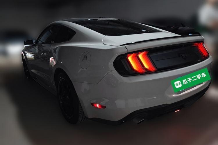 Used Ford Mustang  Rear Left 45 Deg