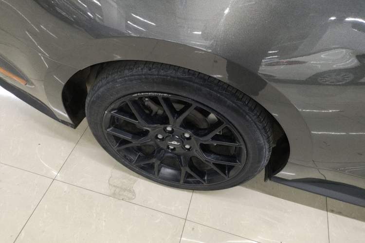 Used Ford Mustang 2018 2.3L EcoBoost Right Rear Wheel Hub