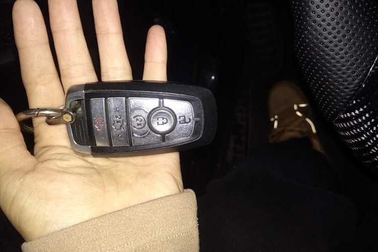 Used Ford Mustang 2018 2.3L EcoBoost Vehicle Key