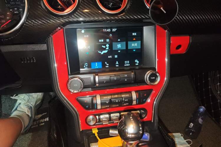 Used Ford Mustang  Audio And AC Panel