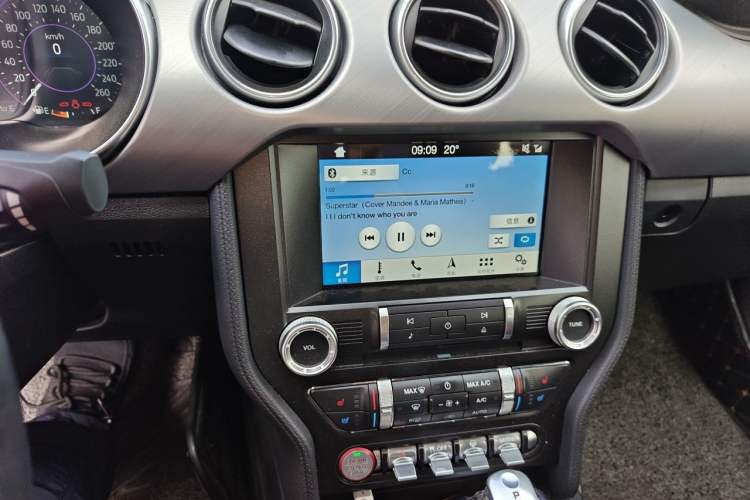 Used Ford Mustang  Audio And AC Panel