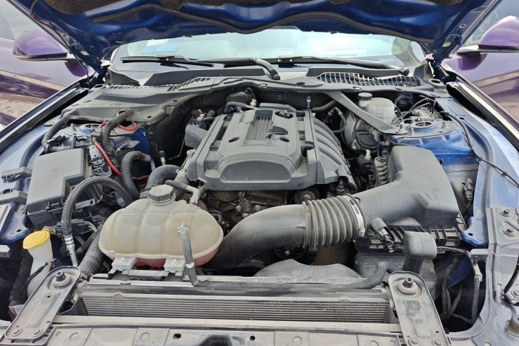 Used Ford Mustang  Engine Bay