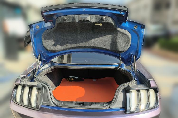 Used Ford Mustang 2018 2.3L EcoBoost Trunk