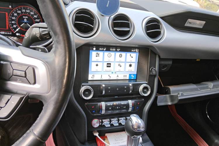 Used Ford Mustang 2018 2.3L EcoBoost Audio And AC Panel