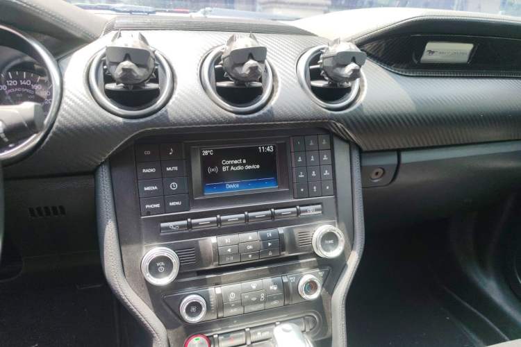 Used Ford Mustang  Audio And AC Panel