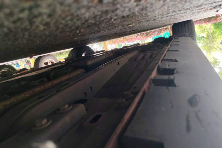 Used Ford Mustang  Chassis Front Right