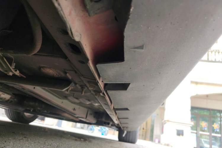 Used Ford Mustang  Chassis Rear Right