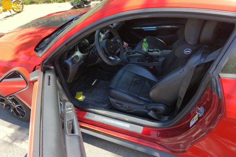 Used Ford Mustang 2018 2.3L EcoBoost Driver Seat