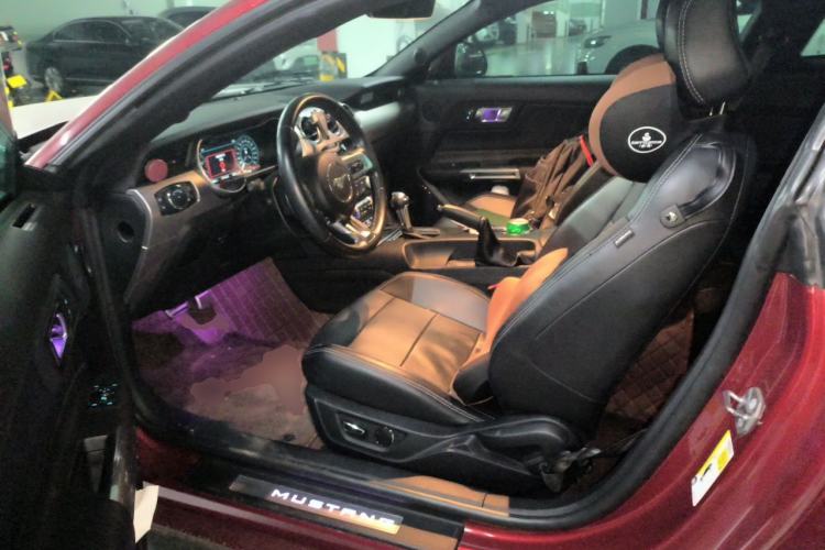 Used Ford Mustang 2018 2.3L EcoBoost Driver Seat
