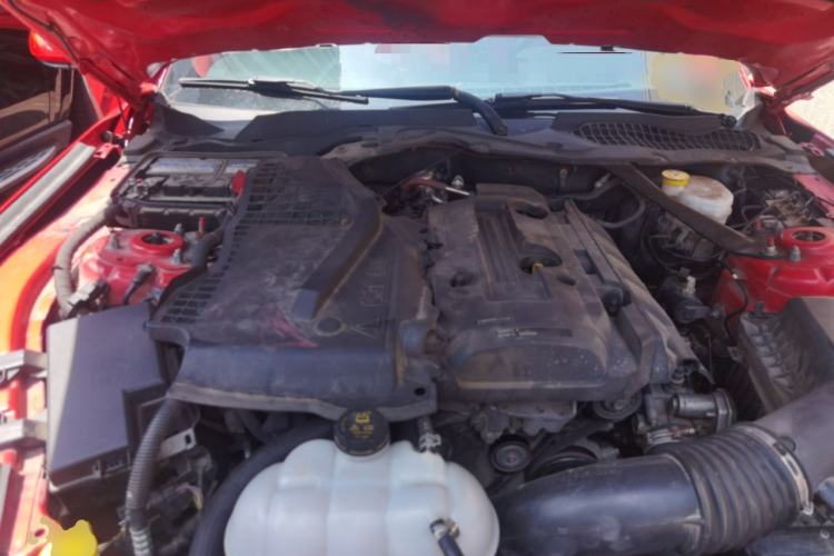 Used Ford Mustang  Engine Bay