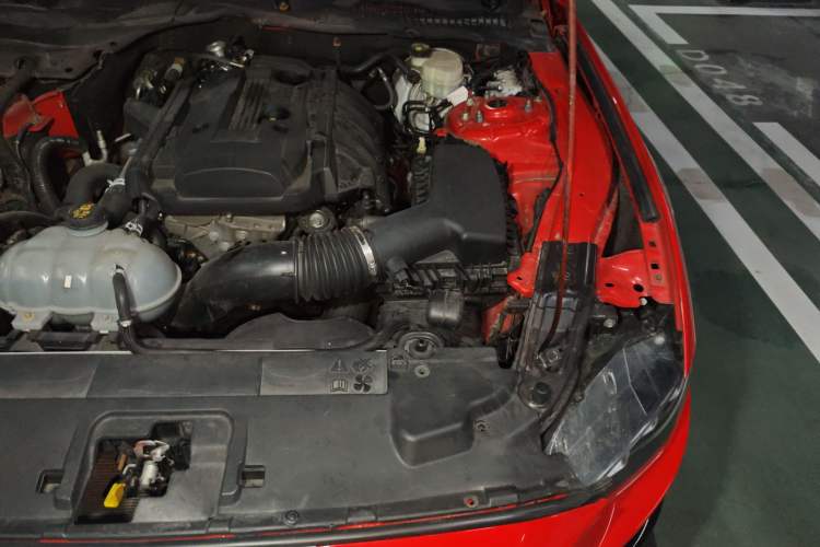 Used Ford Mustang 2018 2.3L EcoBoost Engine Bay Left