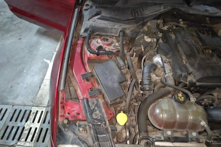 Used Ford Mustang 2018 2.3L EcoBoost Engine Bay Right