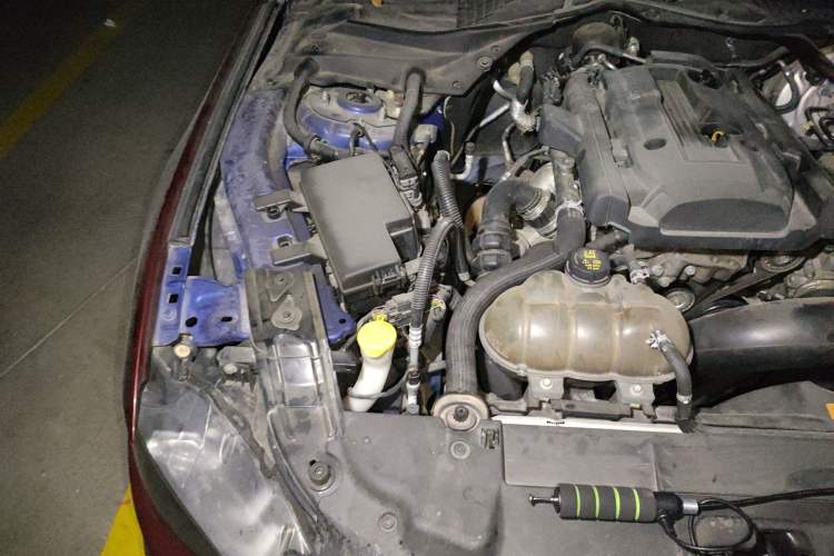 Used Ford Mustang 2018 2.3L EcoBoost Engine Bay Right