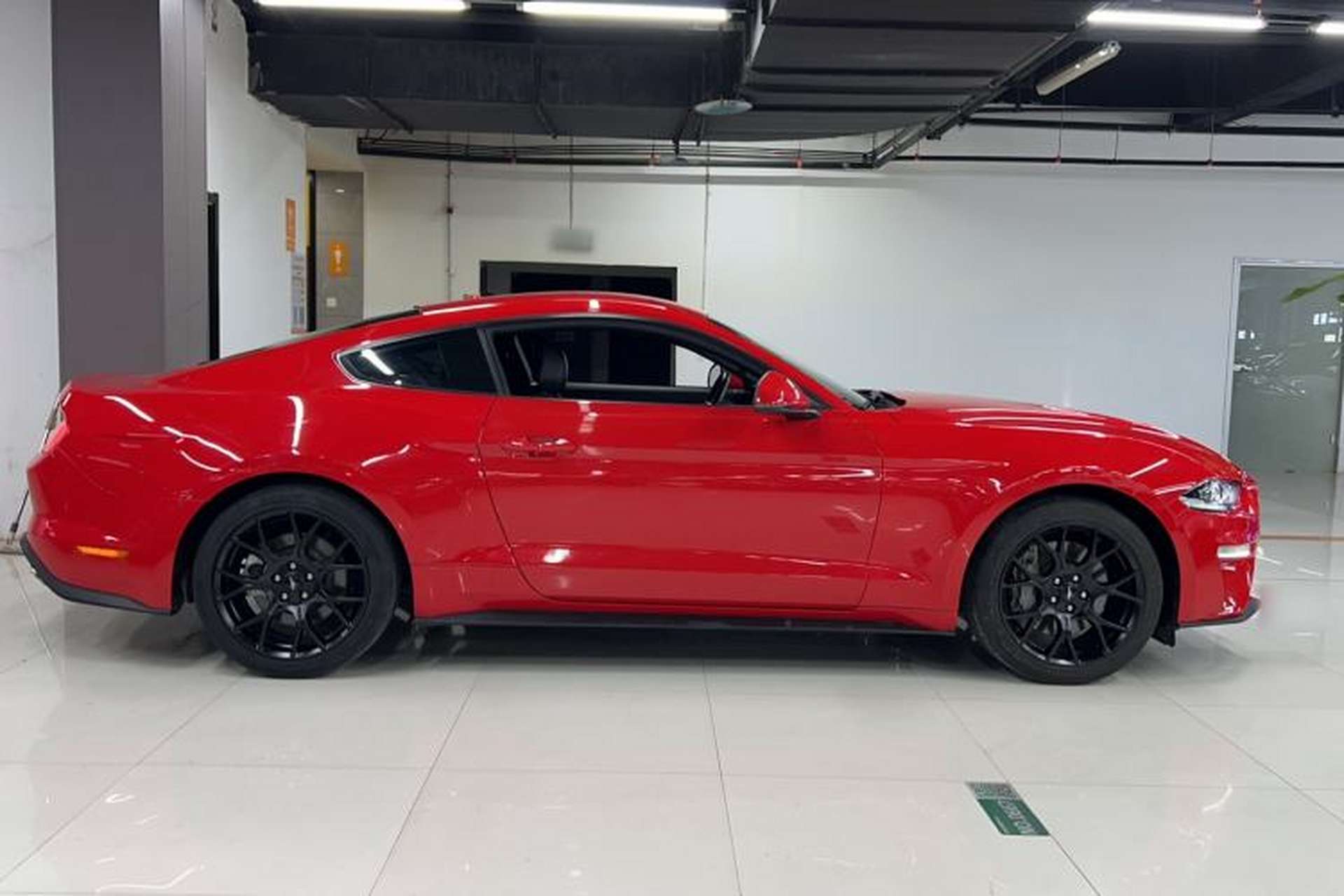 Used Ford Mustang 2018 2.3L EcoBoost Exterior 2