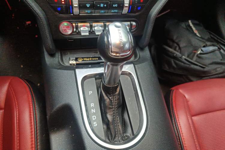 Used Ford Mustang 2018 2.3L EcoBoost Gear Lever