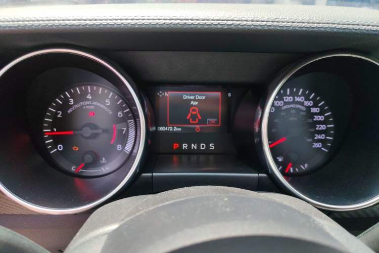 Used Ford Mustang  Instrument Cluster