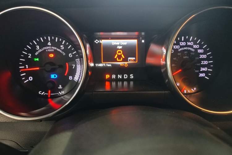 Used Ford Mustang 2018 2.3T Automatic Hardtop Standard Trim U.S. Specification Instrument Cluster
