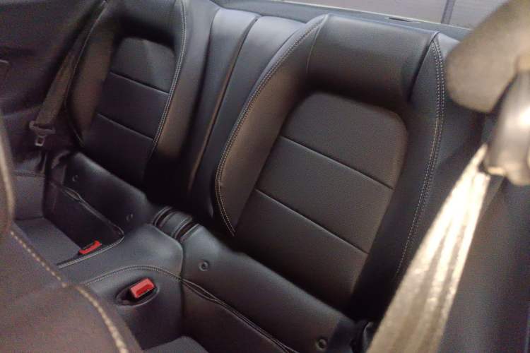 Used Ford Mustang 2018 2.3L EcoBoost Left Rear Seat