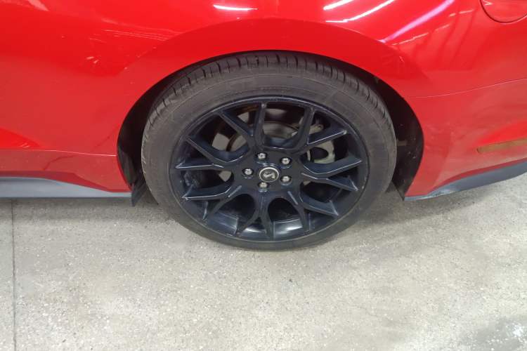 Used Ford Mustang 2018 2.3L EcoBoost Left Rear Wheel Hub