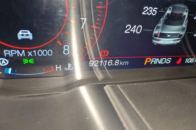 Used Ford Mustang 2018 2.3L EcoBoost Odometer Close Up