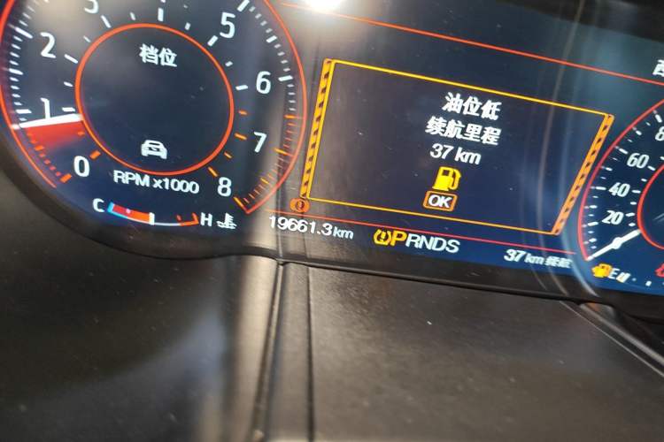 Used Ford Mustang 2018 2.3L EcoBoost Odometer Close Up