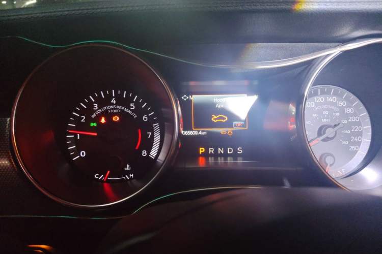 Used Ford Mustang 2018 2.3T Automatic Hardtop Standard Trim U.S. Specification Odometer Close Up