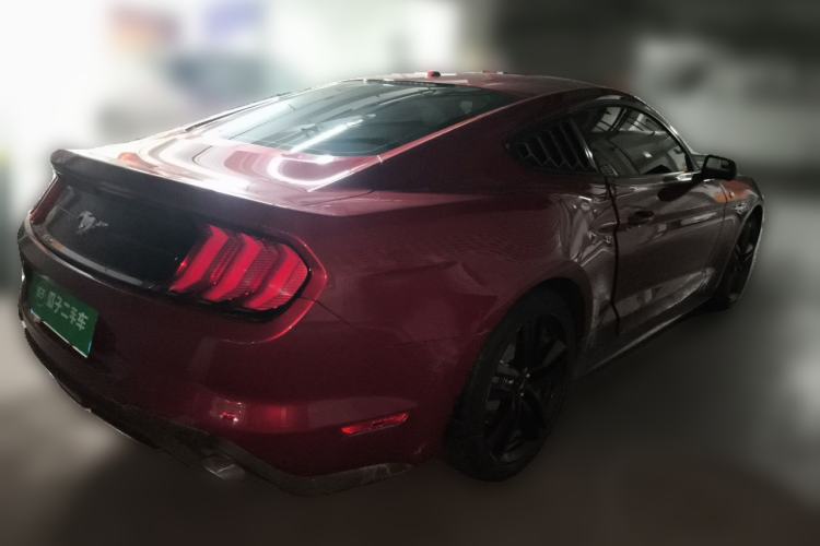 Used Ford Mustang 2018 2.3T Automatic Hardtop Standard Trim U.S. Specification Rear Right 45 Deg