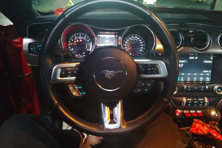 Used Ford Mustang 2018 2.3T Automatic Hardtop Standard Trim U.S. Specification Steering Wheel