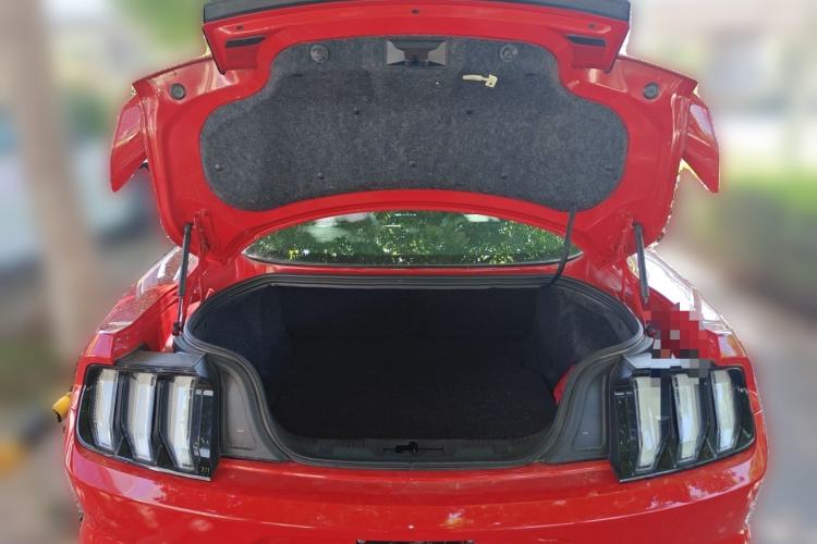 Used Ford Mustang 2018 2.3L EcoBoost Trunk