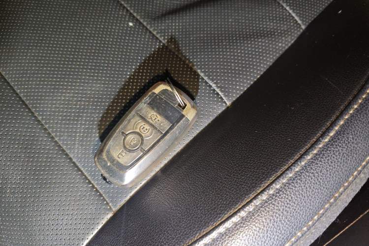 Used Ford Mustang 2018 2.3L EcoBoost Vehicle Key