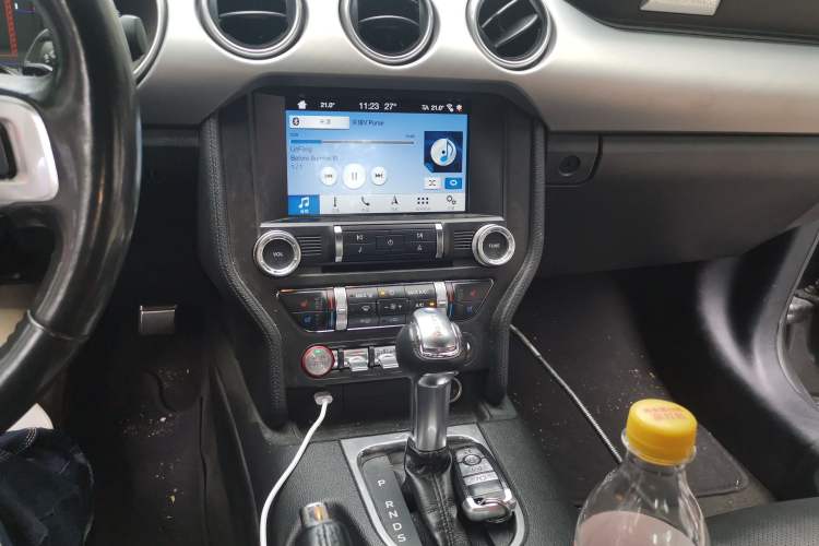 Used Ford Mustang 2018 2.3L EcoBoost Audio And AC Panel