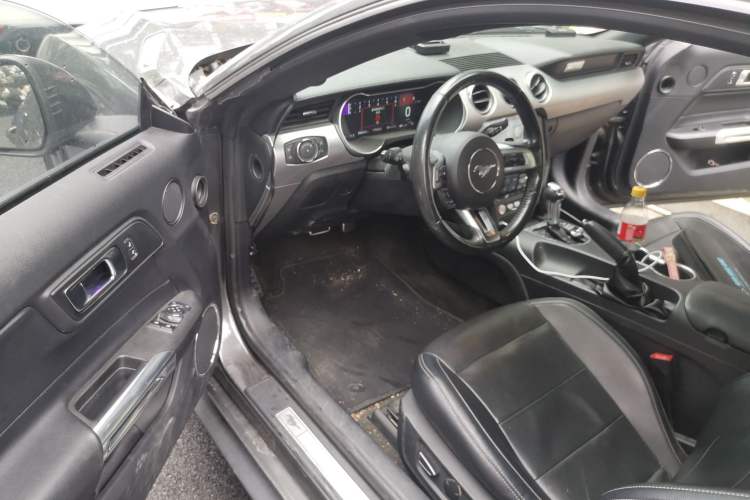 Used Ford Mustang 2018 2.3L EcoBoost Driver Seat